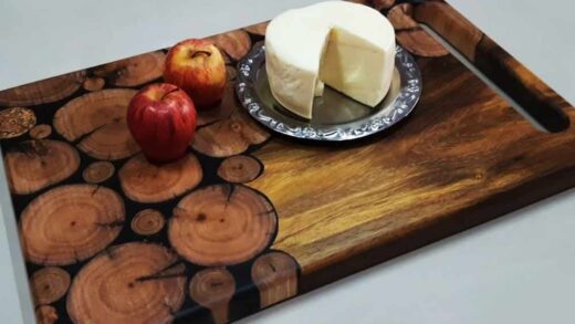 tábua de servir de resina e madeira