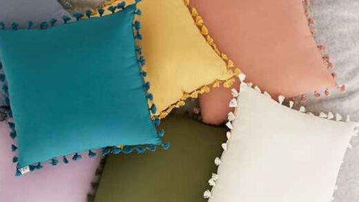 Almofada quadrada monocromática