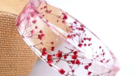 tutorial Aliança de resina com flores