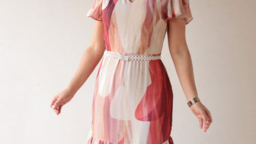 vestido soltinho com babados