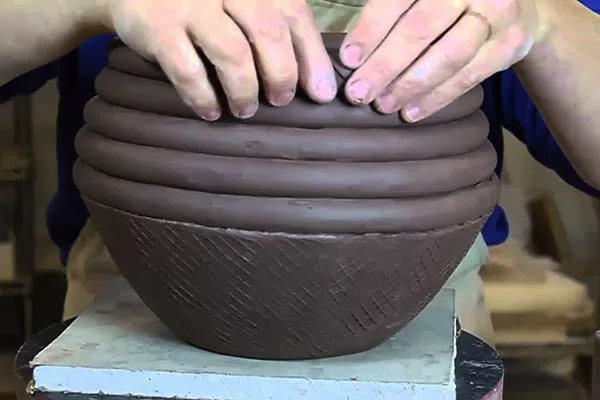 Curso iniciando na cerâmica