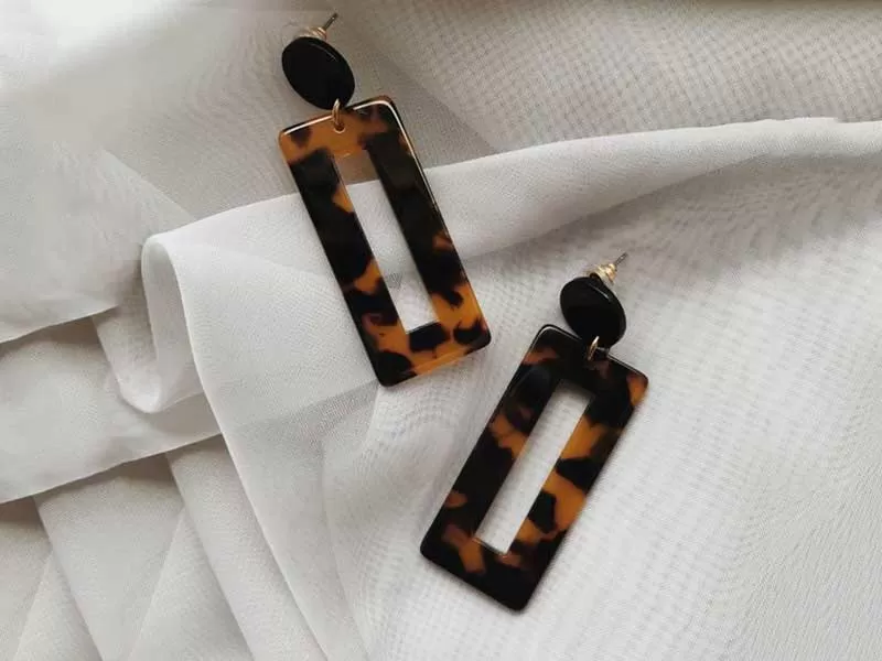 joias em resina brincos de resina