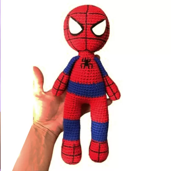 homem aranha amigurumi