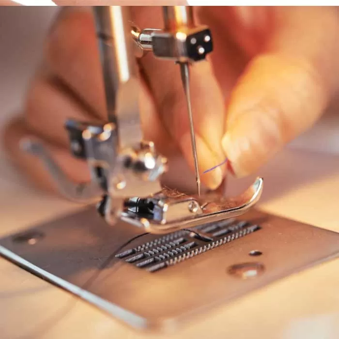 curso de corte e costura online primeiros passos para começar a costurar como passar a linha na agulha da máquina de costura